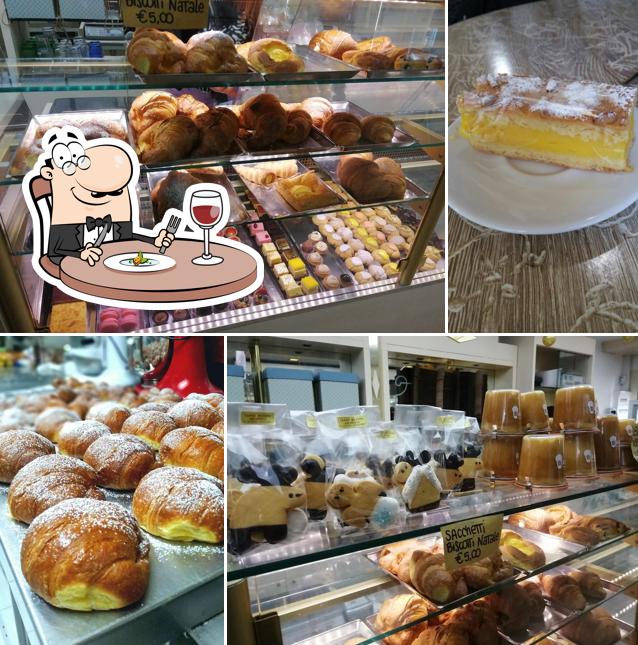Platti al Pasticceria Bar Mazzini