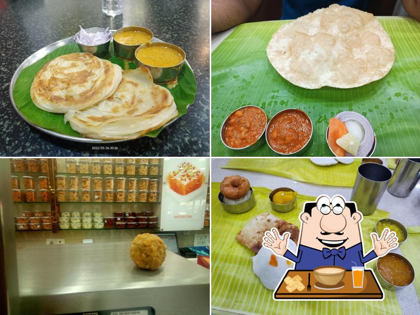 Food at Perambur Sri Srinivasa Sweets & Snacks