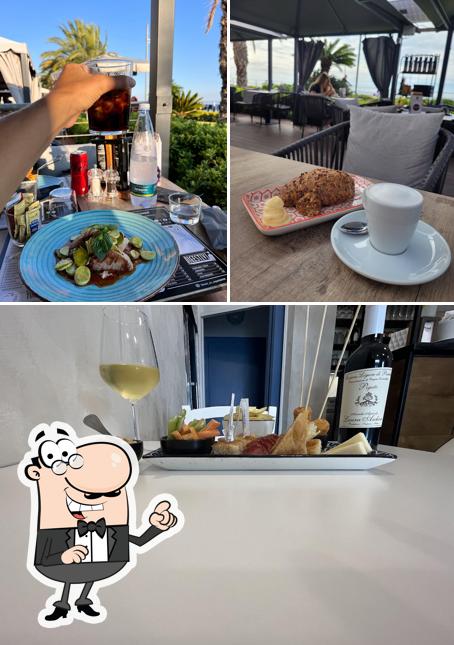 La interni e cibo del ristorante