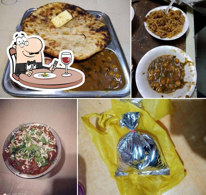 Meals at Veera Di Hatti