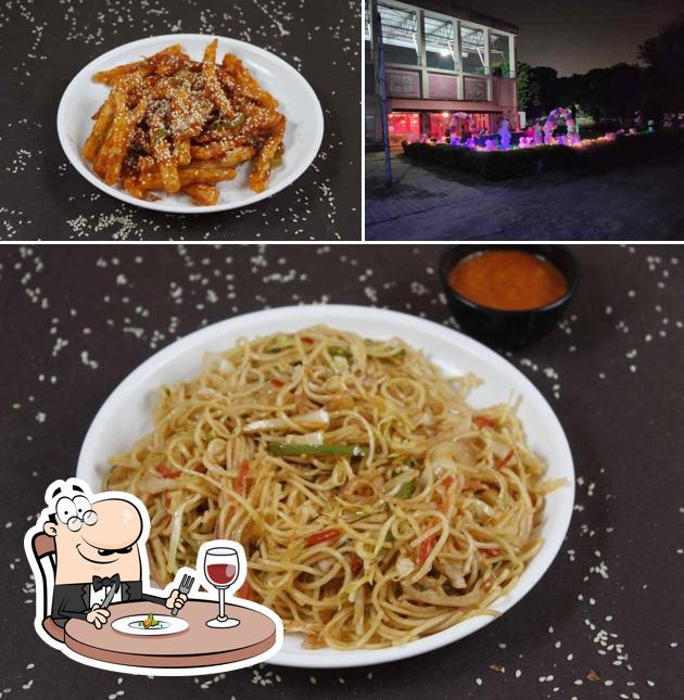 The Hot Chinese is distinguished by food and interior