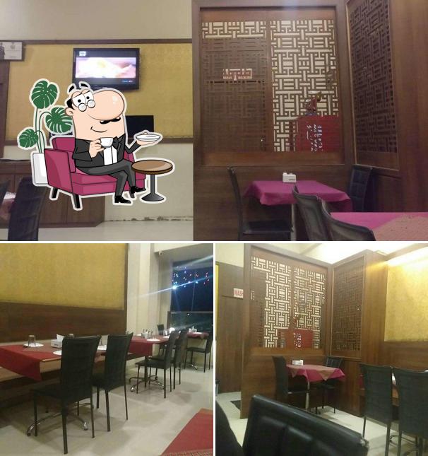 The interior of Oasis Family Restaurant