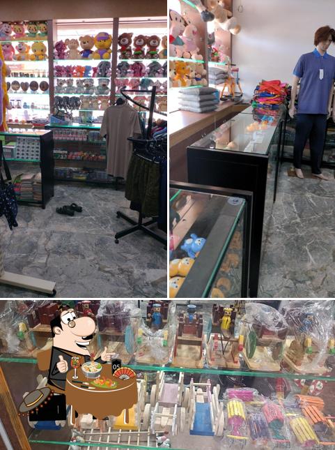 Food at Apoorvaa hotel