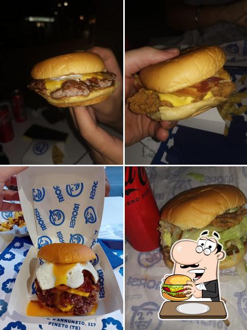 Prenditi un hamburger a Morsi Burger