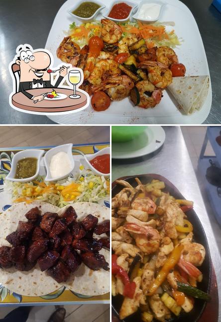 Platti al Ristorante Mex Indo