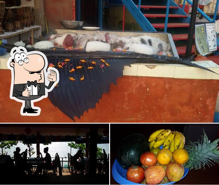 Lhasa Restaurant - Tibetan Restaurant