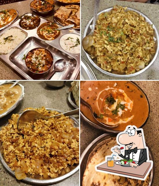 Food at Nukkar Dhaba