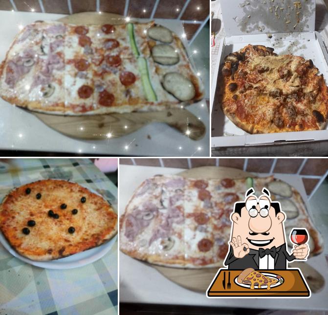 Scegli tra le svariate varianti di pizza