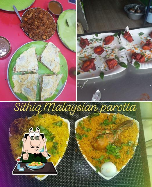 Food at Sithiq Malaysian Parotta