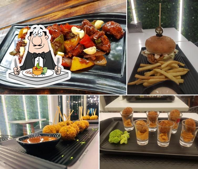 Food at Jinny's Cafe