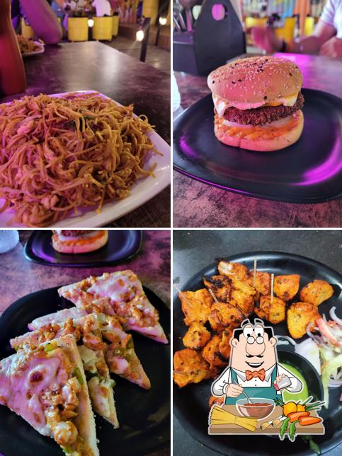 Spaghetti bolognese at Cafee 11 : Jharsuguda