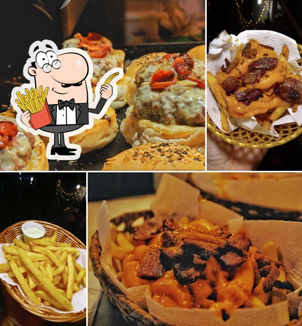 Peça cbatatas fritas francesas no FOOD TRUCK ILEGAL - HAMBURGUER ARTESANAL