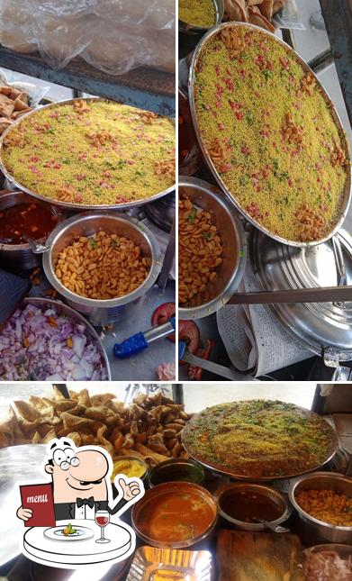 Food at Mangal Dabeli