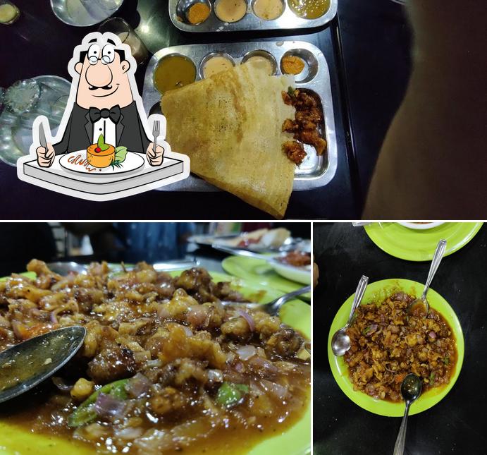Food at Woodlands hotel Pure Vegetarian Koothattukulam