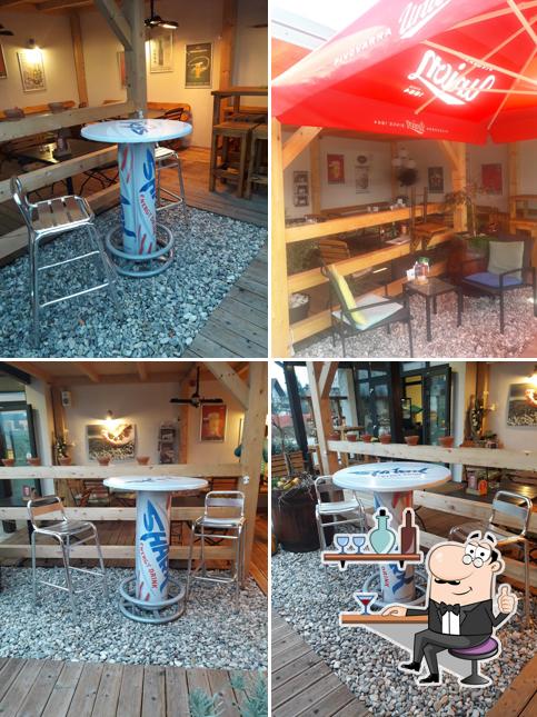Gli interni di Muc Caffe kavarna, Melita Ferbežar s.p
