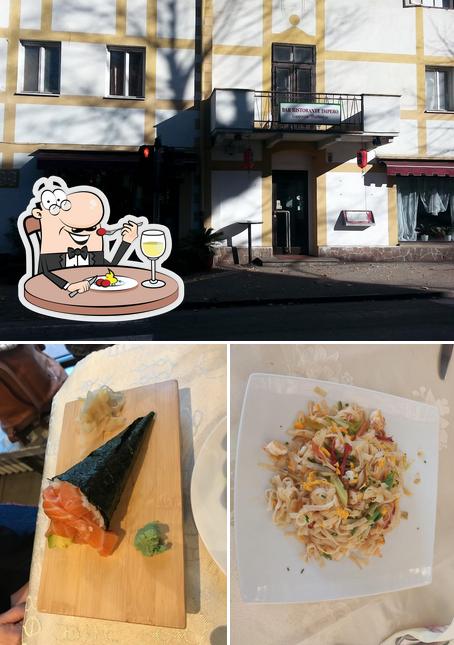 La cibo e interni del ristorante