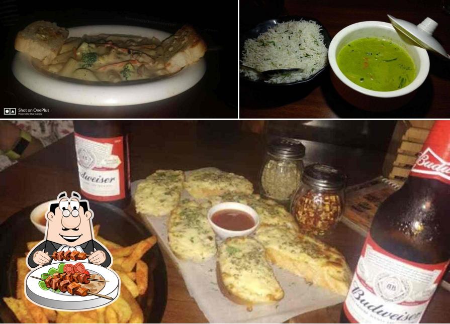 Food at 3 Wise Monkeys
