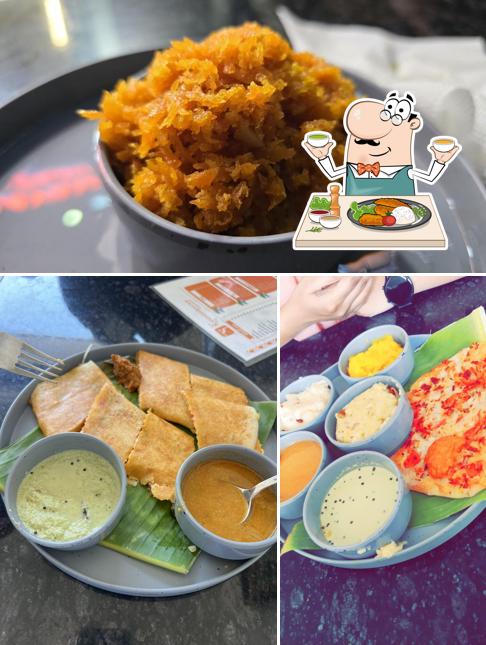 Idli at CAFE RAMASHRAYAM - SIMPLY SOUTH