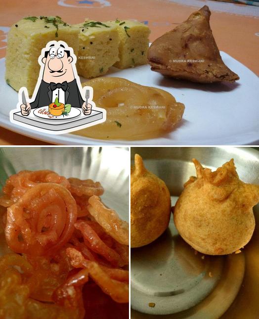 Food at Chappan Bhog