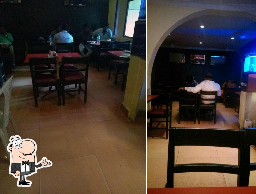 Check out how Hunan Chinese Restaurant looks inside