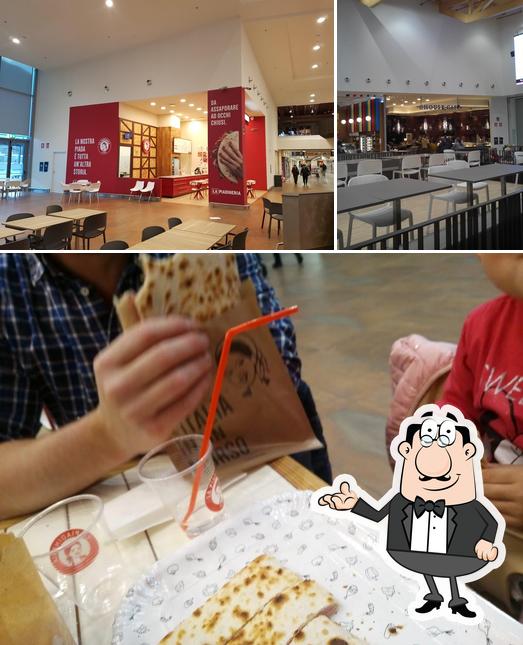 Gli interni di La Piadineria Gli interni di La Piadineria