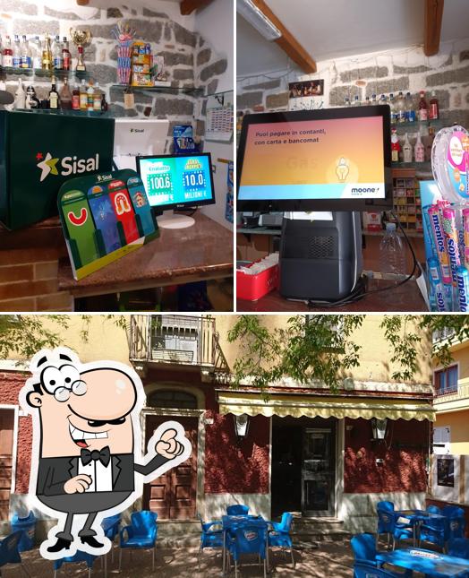 Dai un'occhiata agli interni di Bar Centrale Triei
