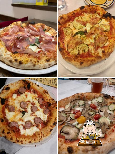 Ordina tra le molte varianti di pizza