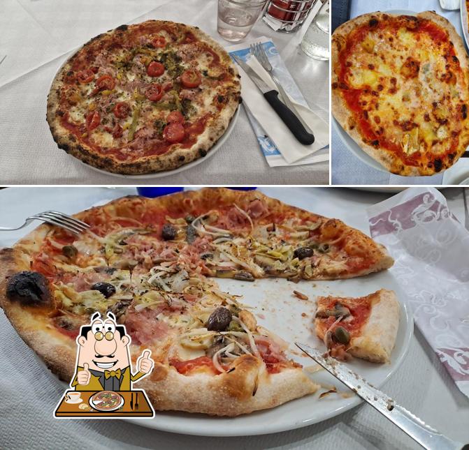 A Pizzeria Spaghetteria Moderna - Arco (tn), puoi provare una bella pizza