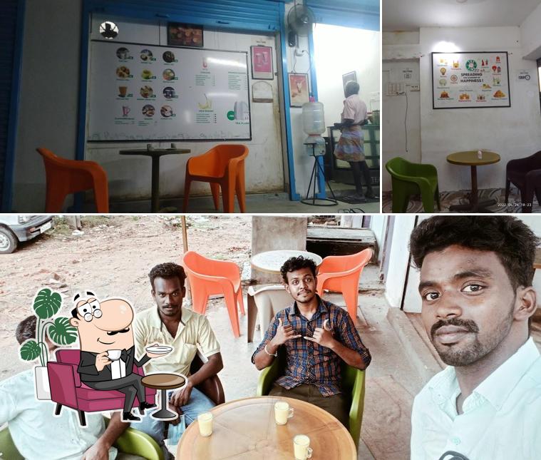 Check out how AK Tea Time looks inside