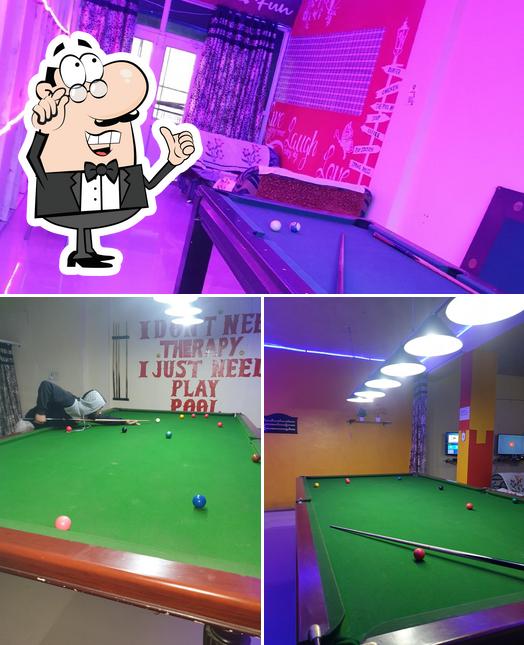 The interior of AMM48 Eat & Fun (Fastfood & Gaming)