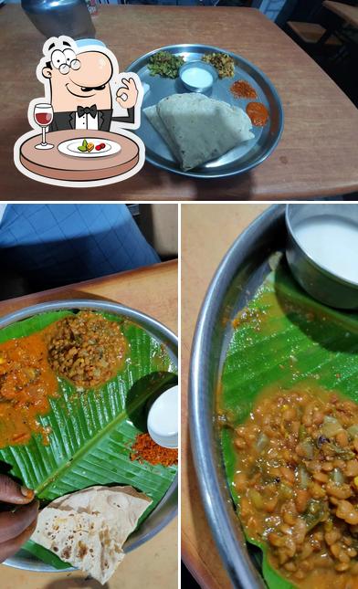 Food at Sri Basava Khanavali