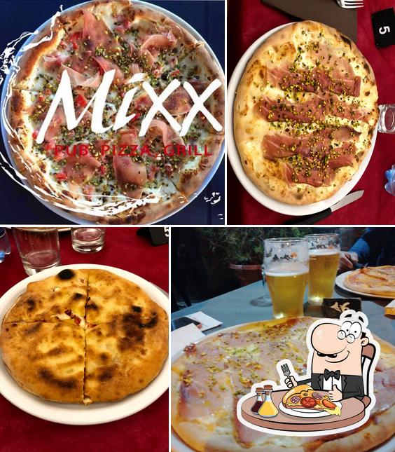 Scegli tra le molte varianti di pizza