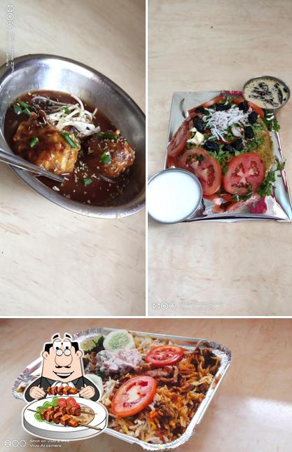 Food at ANNAPURNA MESS (MAIN BRANCH)