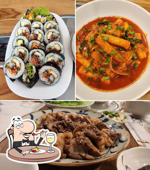 Food at Dam's Kitchen