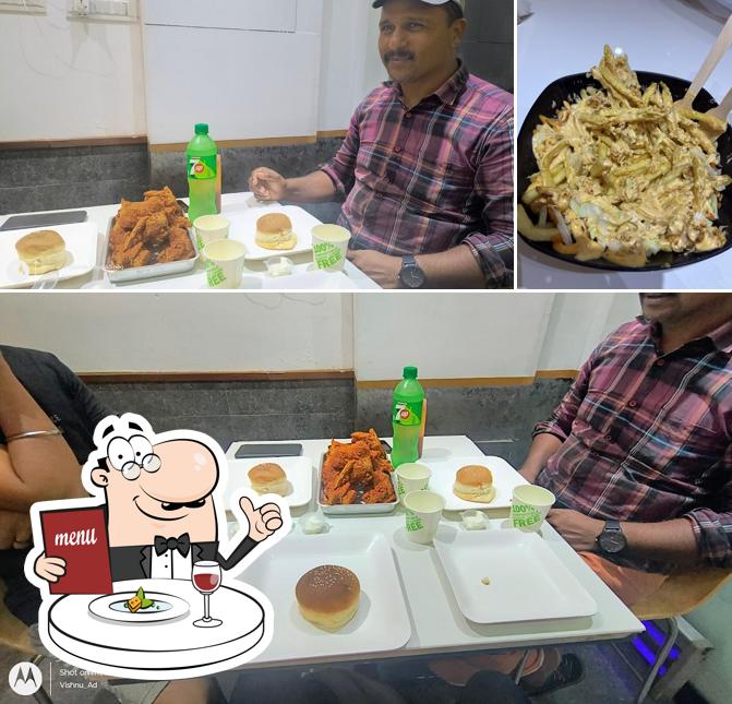 Meals at GO GGRLL Adoor