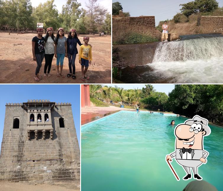 Enjoy the view at the outside area of Hotel ChayaDarshani