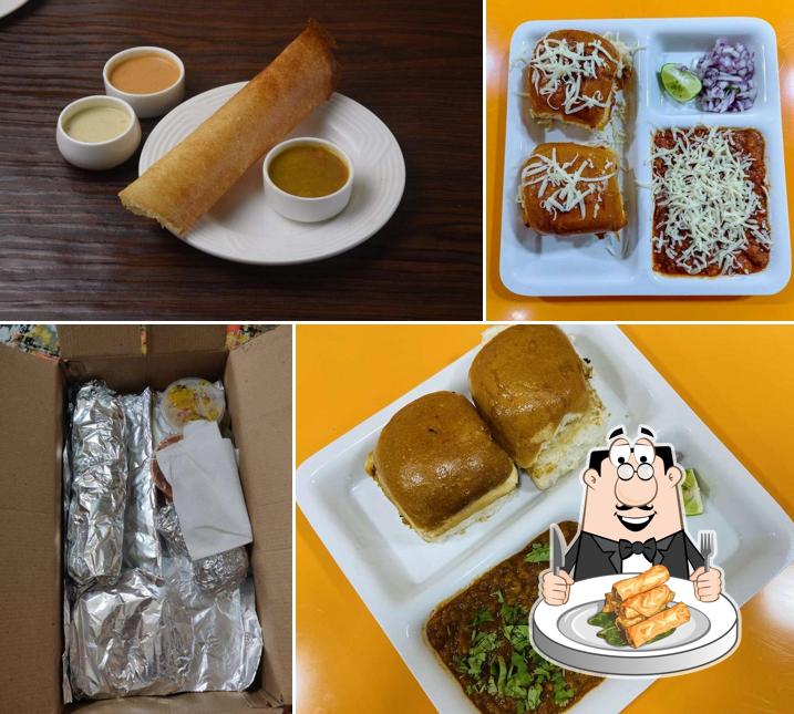 Spring rolls at Sai Jalpan junction