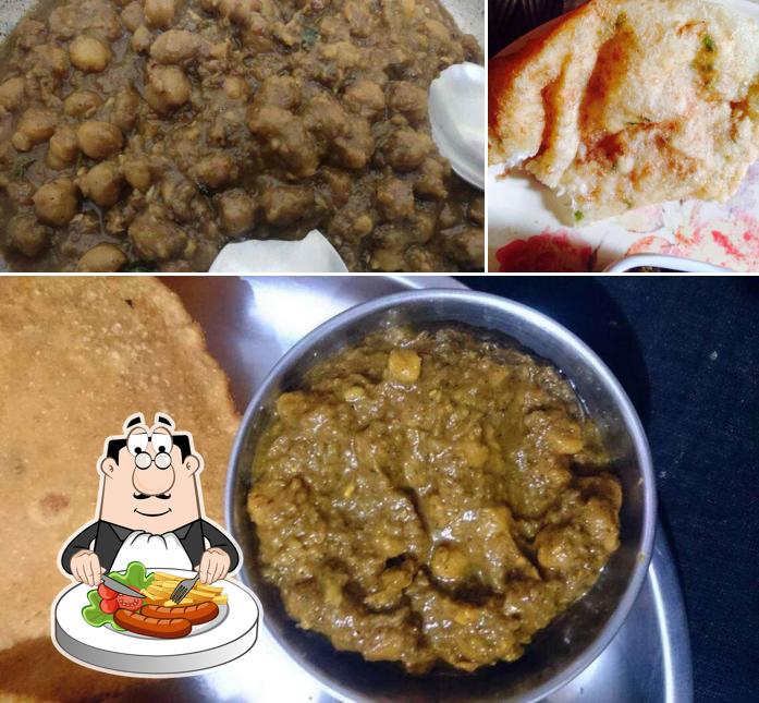 Food at Your's Chole Bhature