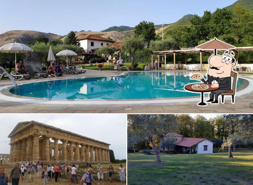 Puoi goderti l'aria fresca da seduto all'esterno di Agriturismo Il Castagneto