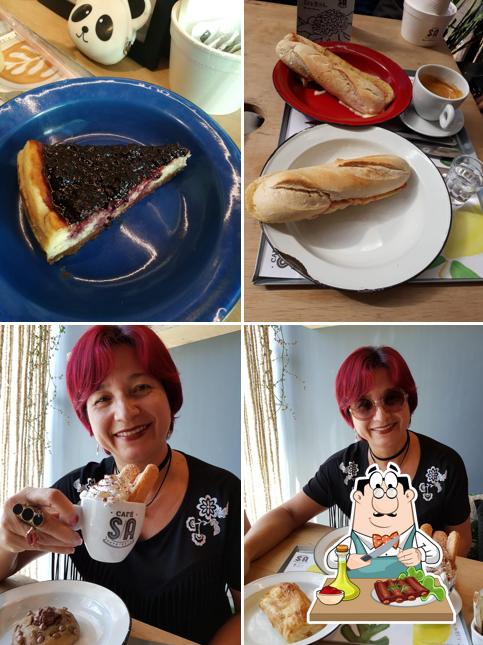 Peça refeições de carne no Café S/a Anápolis