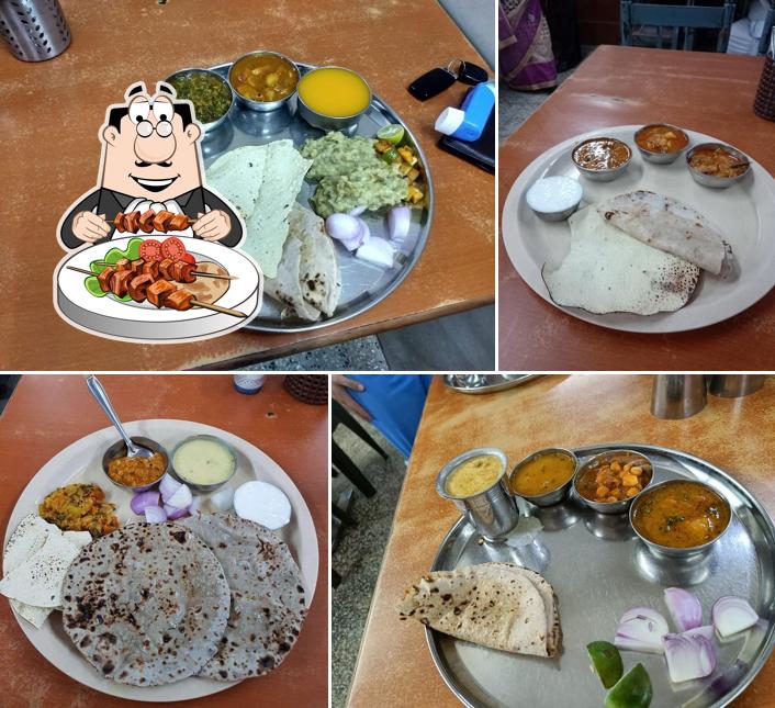 Food at Gujarat Bhojanalay Restaurant