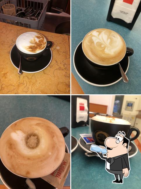 Cappuccino al Bar Italia