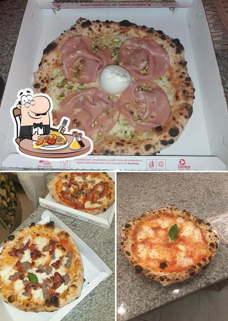 Scegli una pizza a C’E’ Pizza x te di Grazioli Mirko