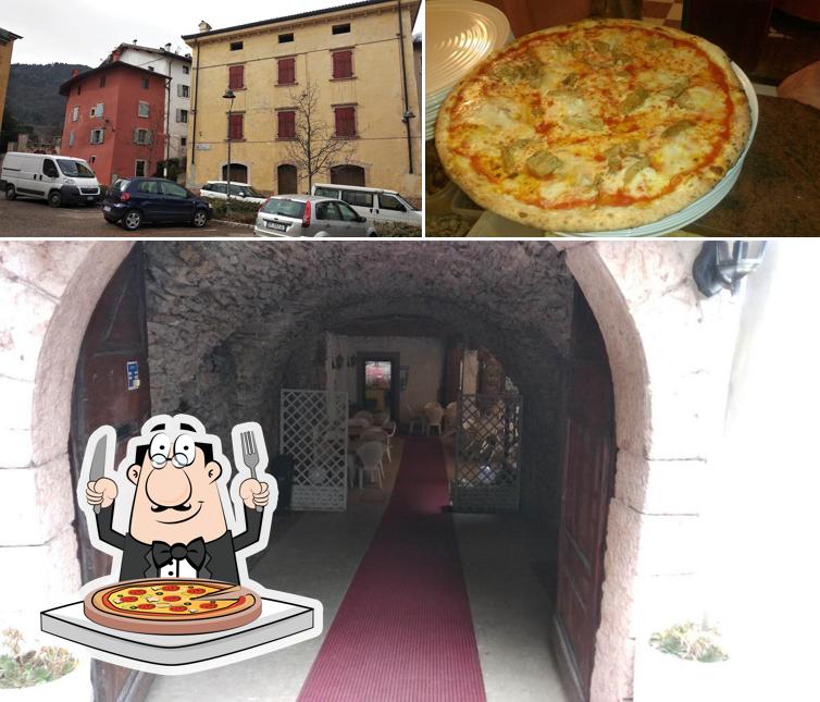 Prova una pizza a Pizzeria ristorante "Al Portico"