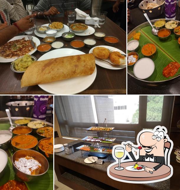 Food at Taj Mahal Hotel