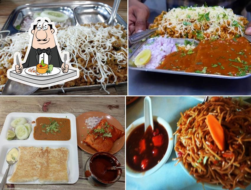 Meals at MH12 PAV BHAJI (main branch)