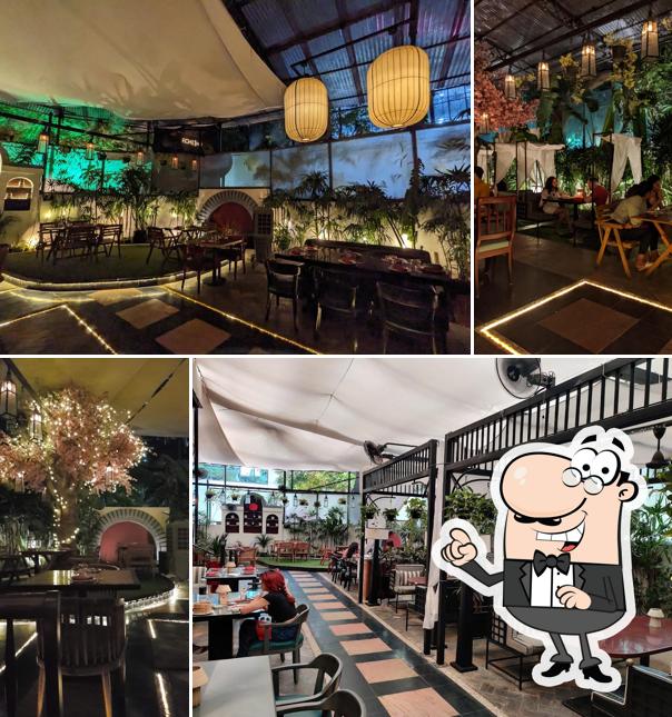 The interior of Foo Andheri