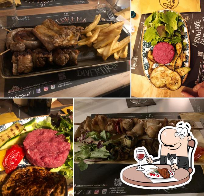 Prenditi i un pasto a base di carne a Lostecco Genova