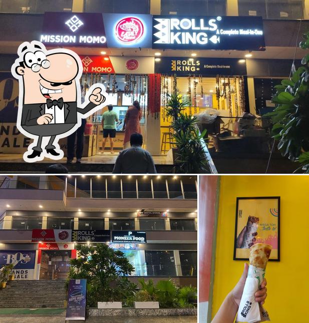 The image of Rolls king’s exterior and dessert