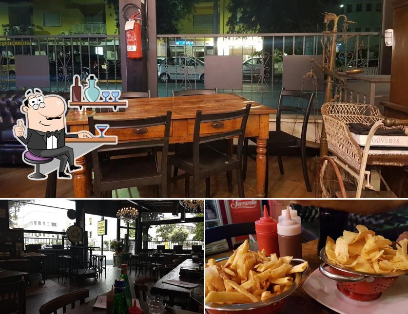 Tra le varie cose da The Butcher Shop - Burger & Spirit si possono trovare la interni e fregio